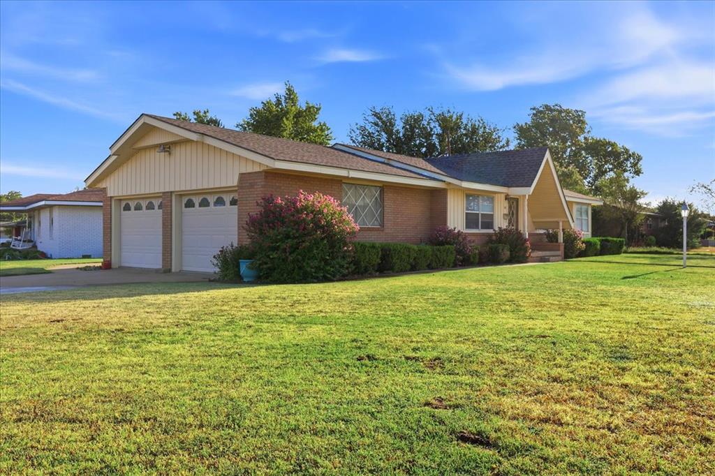 813 Standifer Road Property Photo 4