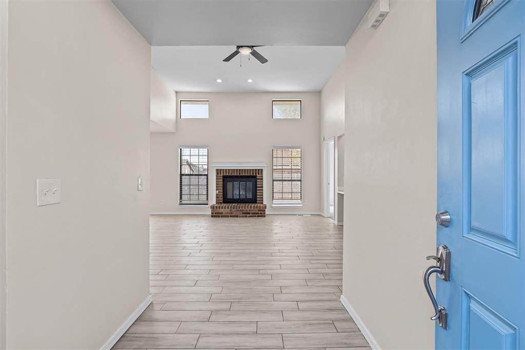 1124 Sw 133rd Street Property Photo 5