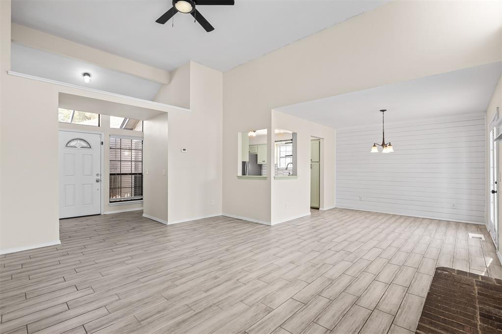 1124 Sw 133rd Street Property Photo 9