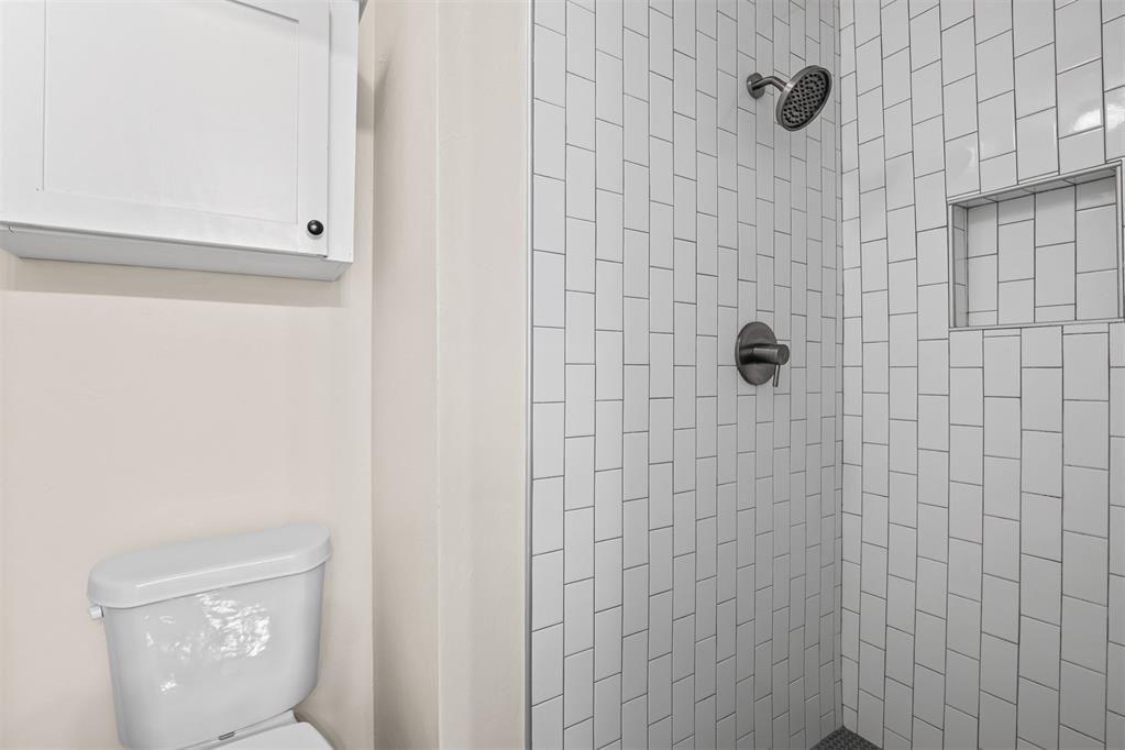 1124 Sw 133rd Street Property Photo 24