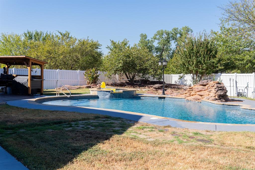 18812 Highway 76 Property Photo 38