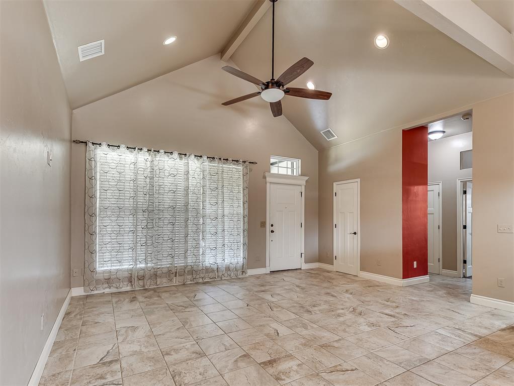 908 Ridgeway Drive Property Photo 6