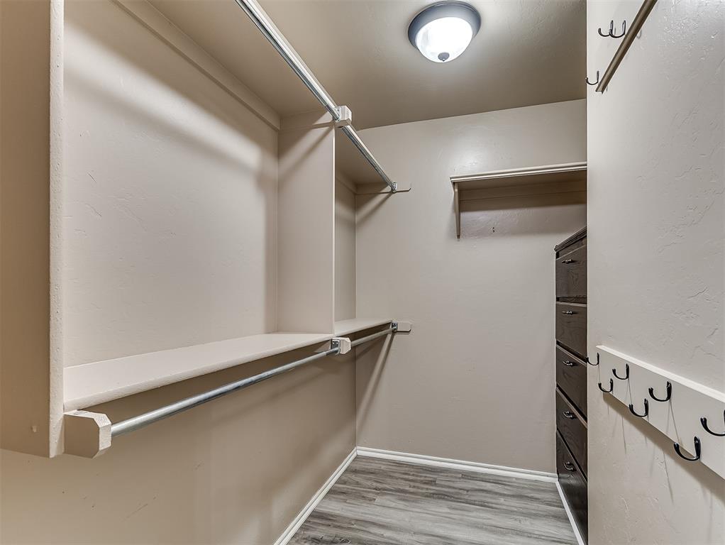 908 Ridgeway Drive Property Photo 22