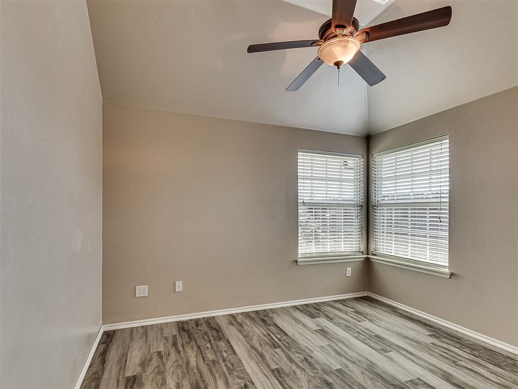 908 Ridgeway Drive Property Photo 27