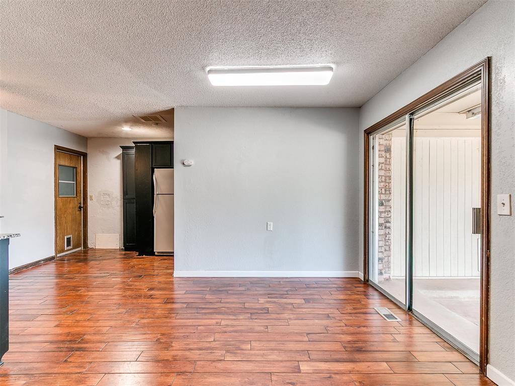 6313 N Sunnybridge Court Property Photo 12