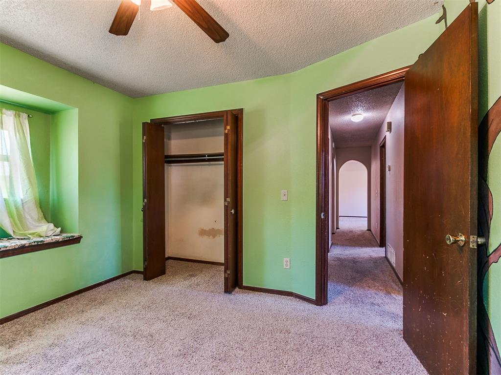 217 W Shadywood Drive Property Photo 26