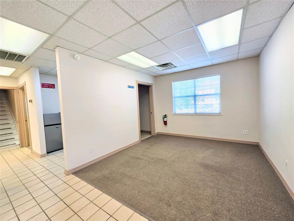 318 W Highland Street Property Photo 5