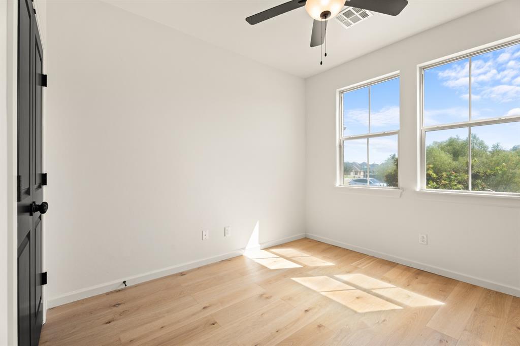 19909 Thornhaven Drive Property Photo 38