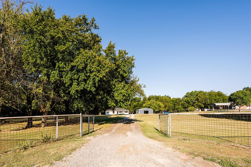 20848 N County Road 3220 Road Property Photo 11
