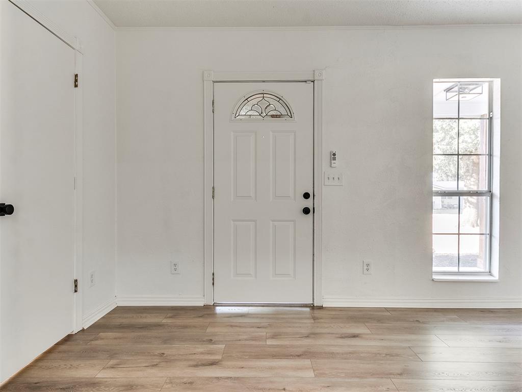 514 Nw 94th Street Property Photo 3