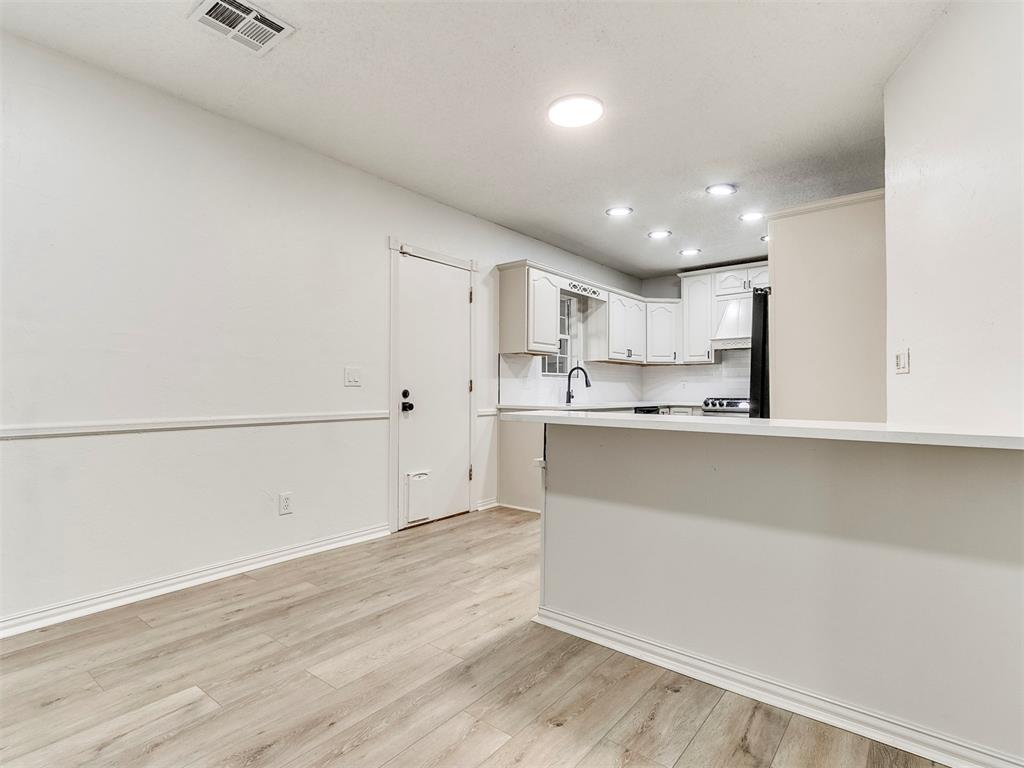 514 Nw 94th Street Property Photo 6
