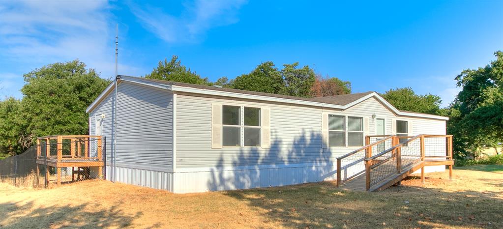 1247106 Property Photo 1