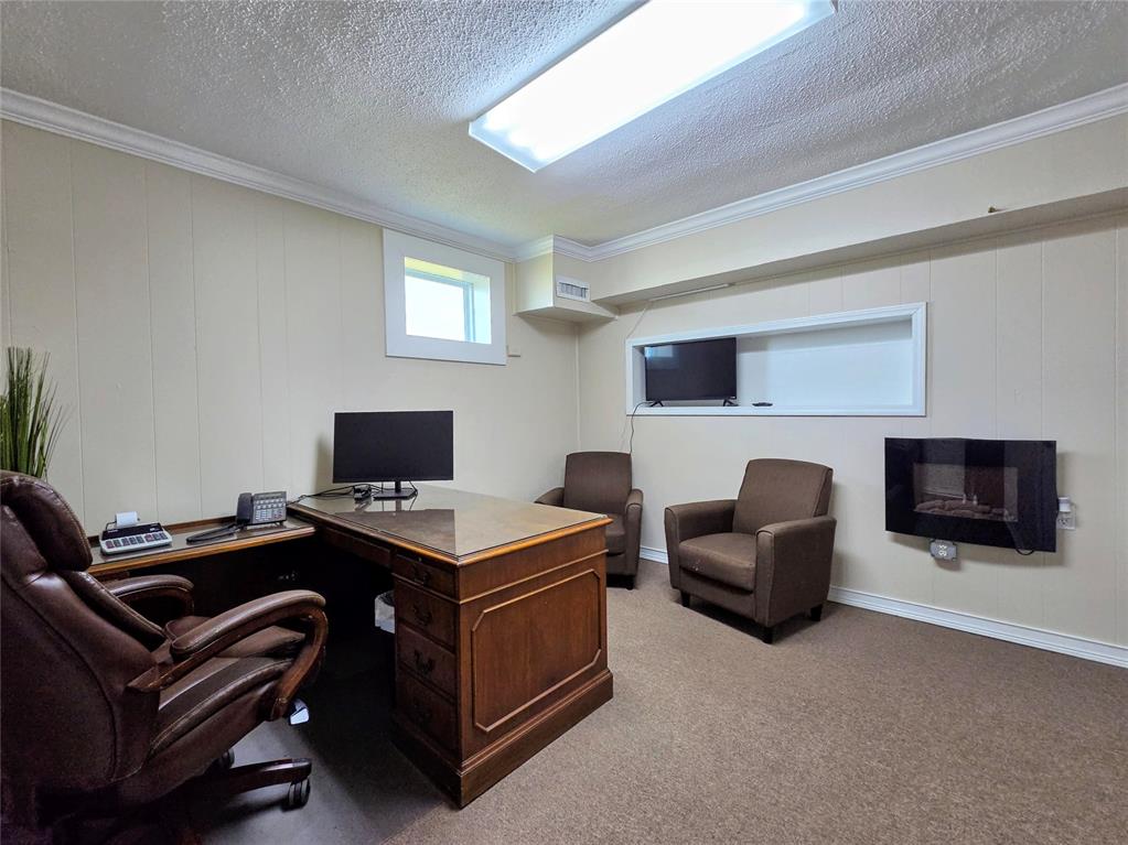 1813 N Harrison Avenue Property Photo 5