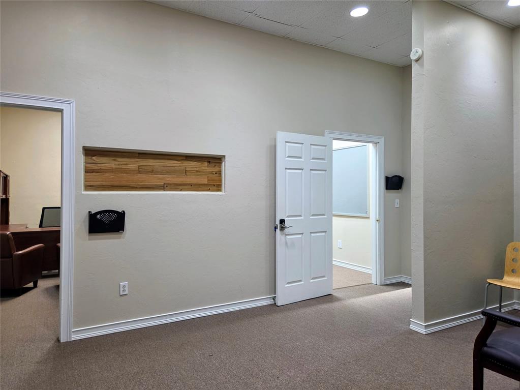1813 N Harrison Avenue Property Photo 11