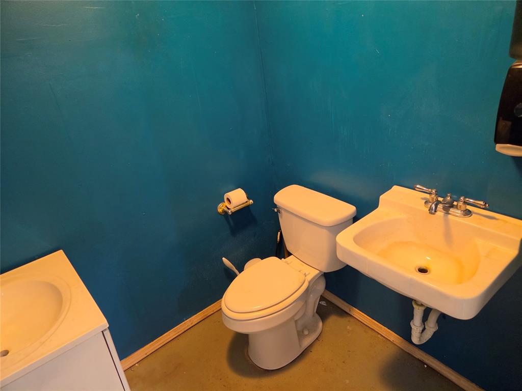 1813 N Harrison Avenue Property Photo 27