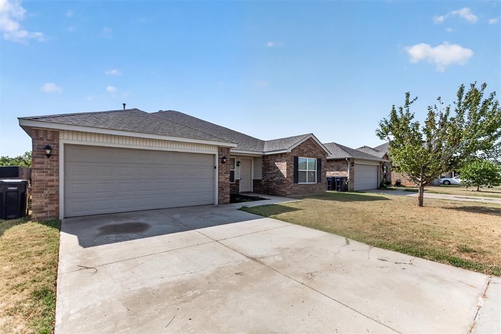 7213 E Prairie Twyne Drive Property Photo 3
