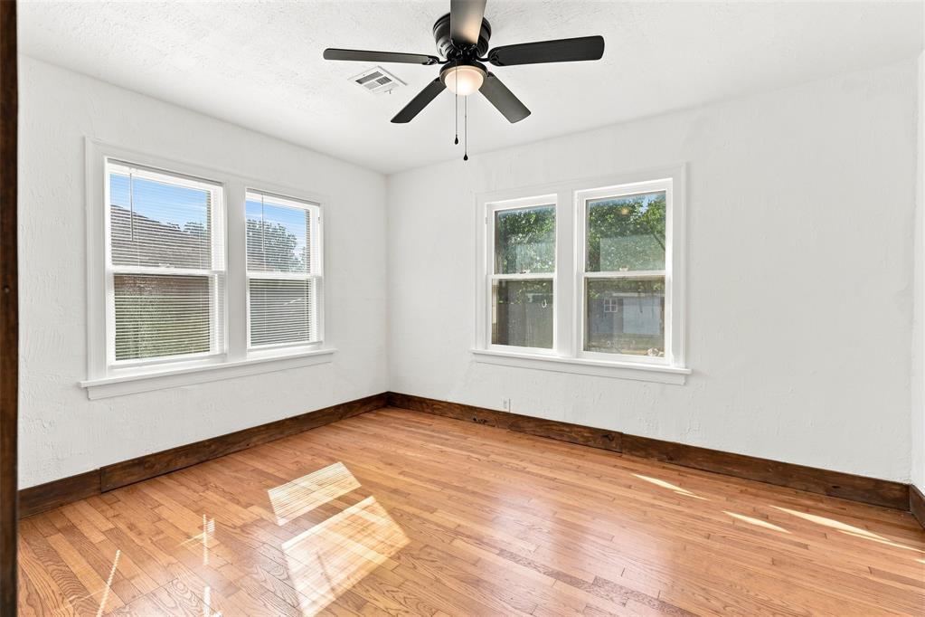 2104 Nw 26th Street Property Photo 23
