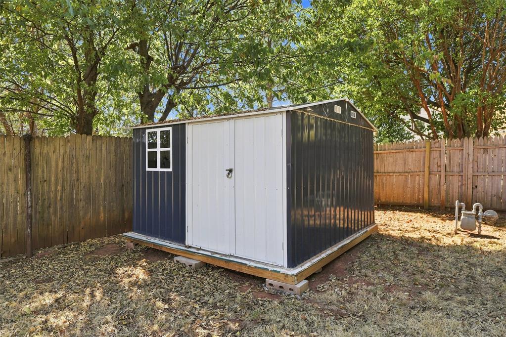 2104 Nw 26th Street Property Photo 37
