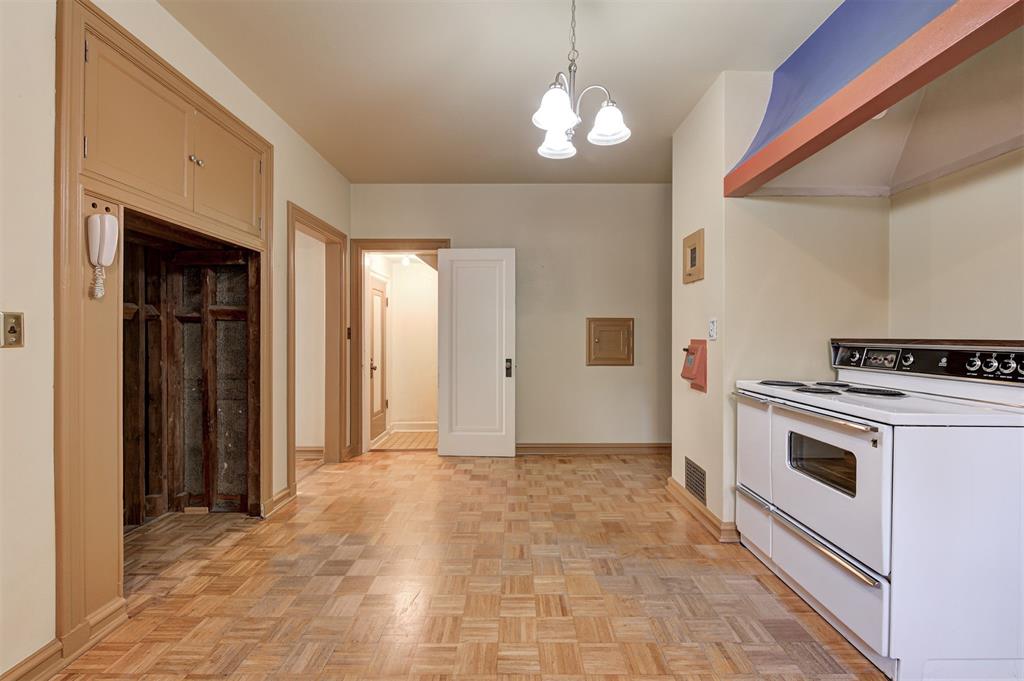 621 Ne 16th Street Property Photo 16