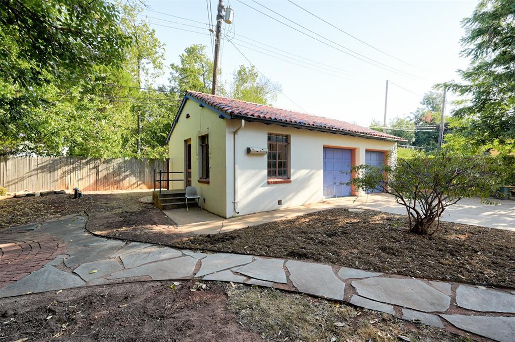 621 Ne 16th Street Property Photo 40