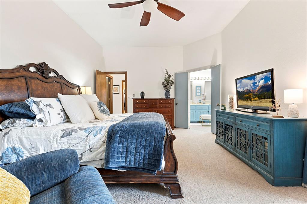 1316 Windsor Place Property Photo 14