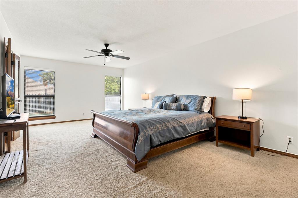 1316 Windsor Place Property Photo 26