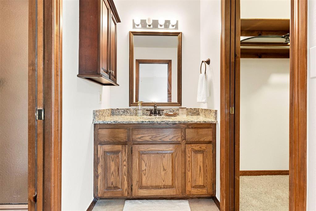 1316 Windsor Place Property Photo 27