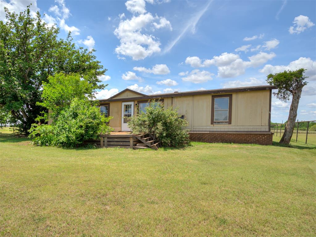 22556 N 2930 Road Property Photo 6