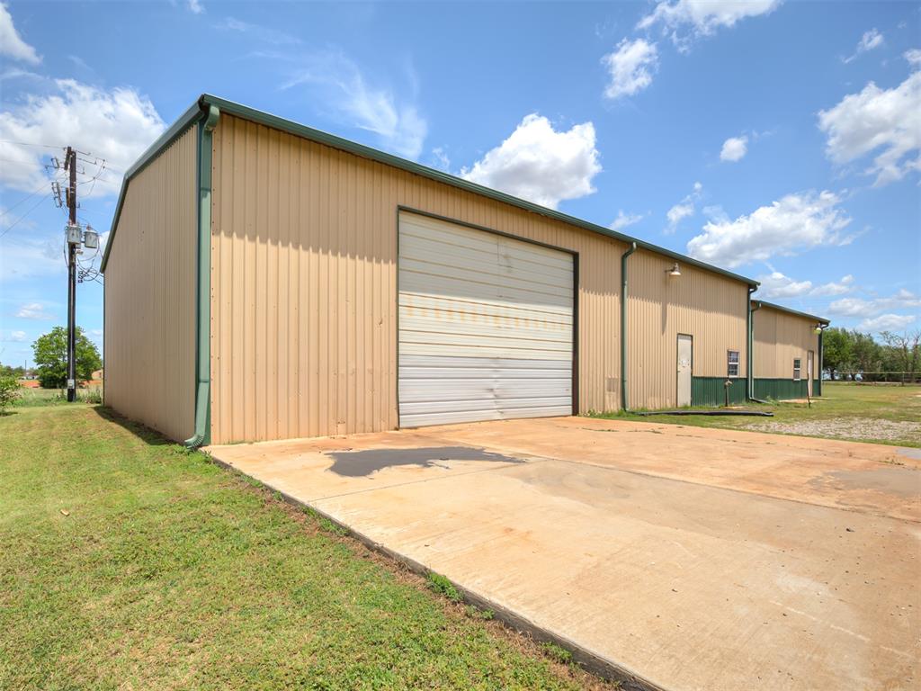 22556 N 2930 Road Property Photo 8