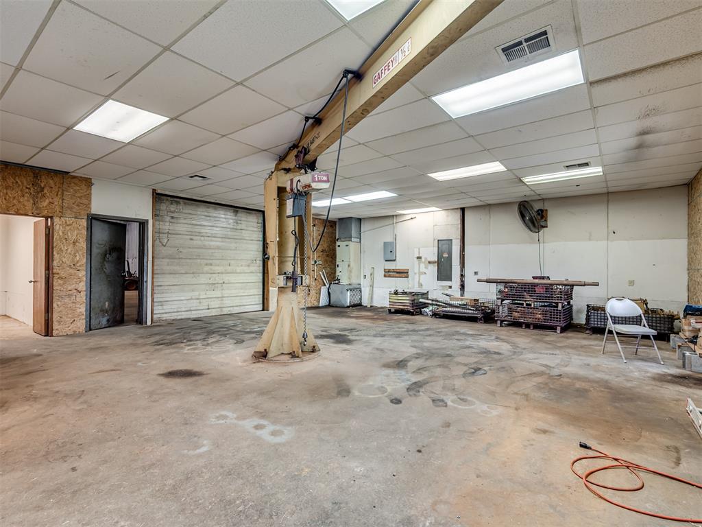 22556 N 2930 Road Property Photo 9