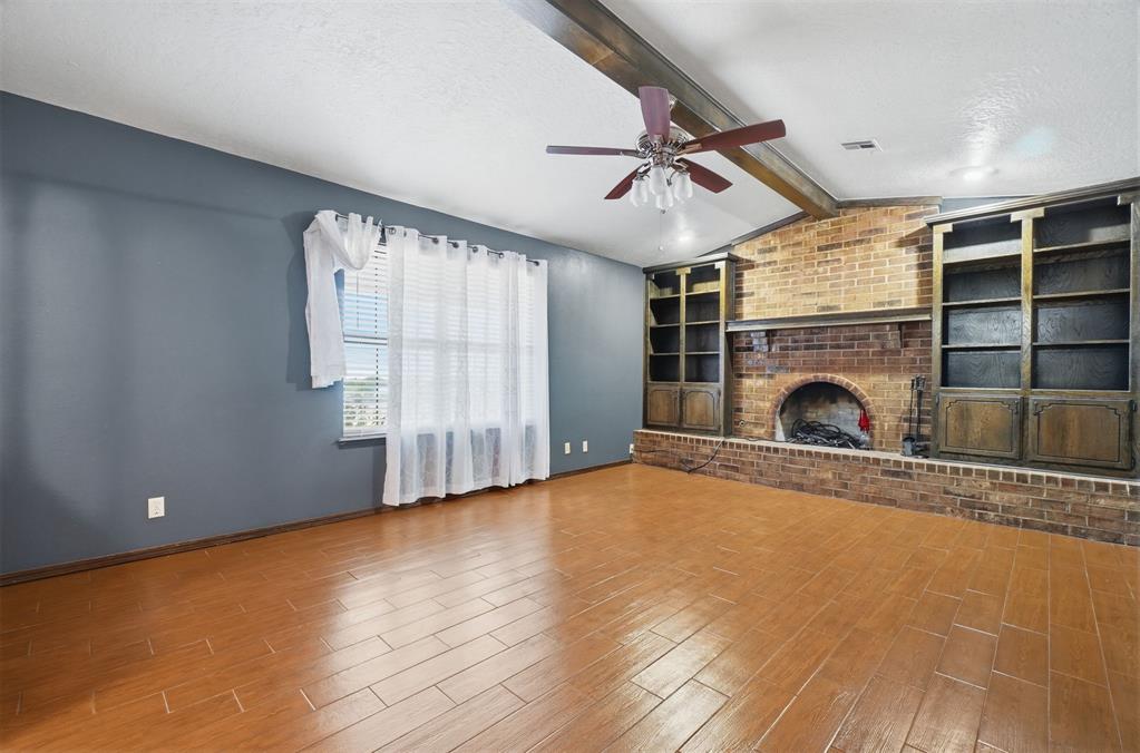 11287 N 1975 Road Property Photo 5
