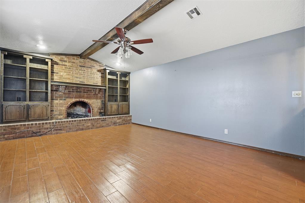 11287 N 1975 Road Property Photo 6