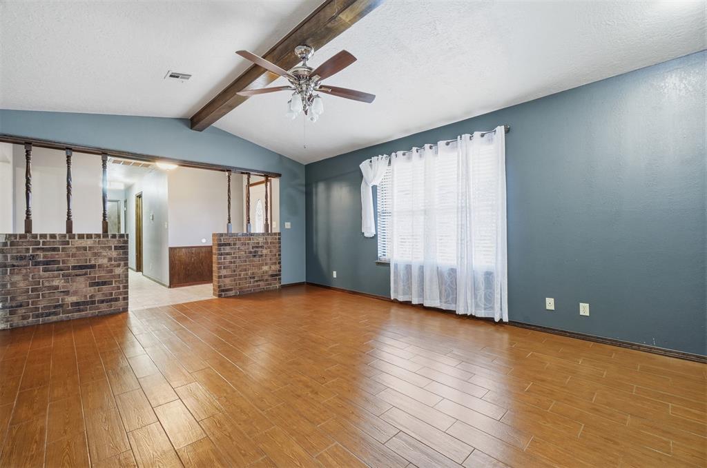 11287 N 1975 Road Property Photo 7