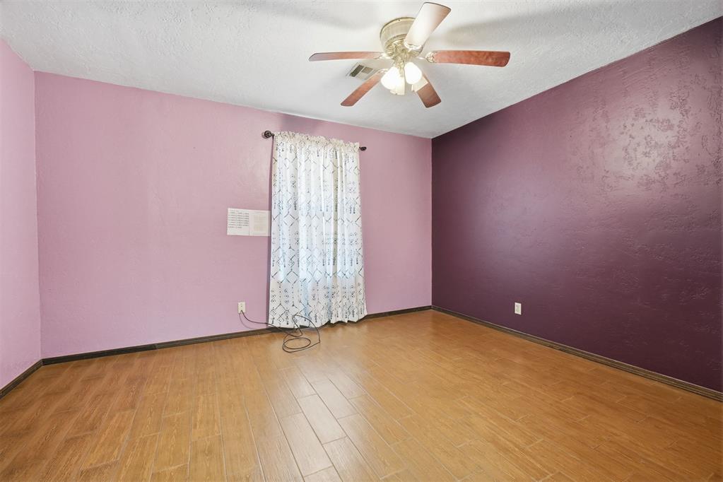 11287 N 1975 Road Property Photo 17