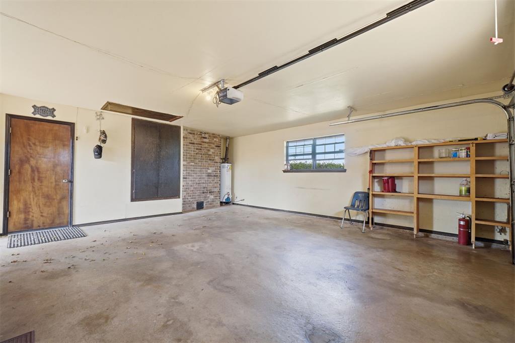 11287 N 1975 Road Property Photo 20