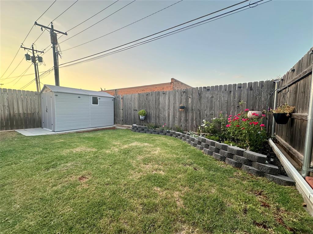 1404 E Proctor Avenue Property Photo 30