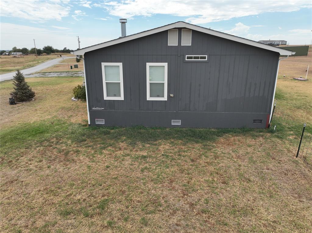 1426 County Road 1344 Property Photo 13