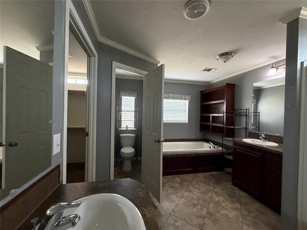 1426 County Road 1344 Property Photo 22
