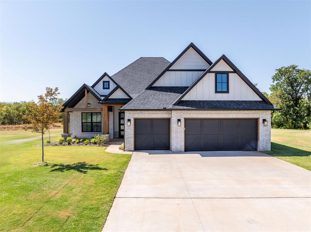 13791 Brook Crossing Property Photo 1