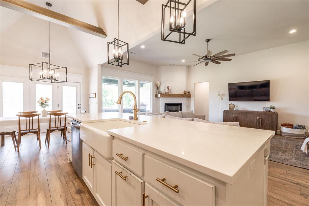 13791 Brook Crossing Property Photo 13