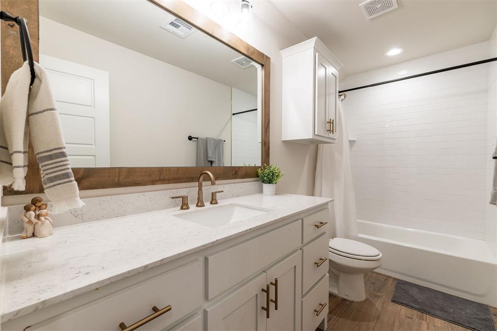 13791 Brook Crossing Property Photo 40