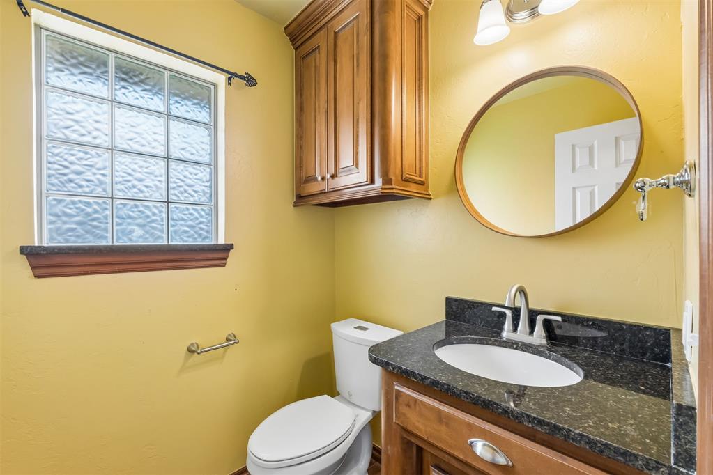 15718 Teesdale Road Property Photo 28