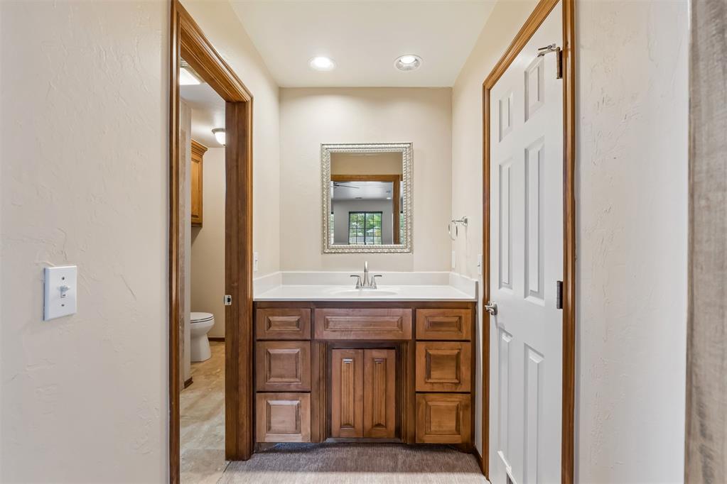 15718 Teesdale Road Property Photo 32
