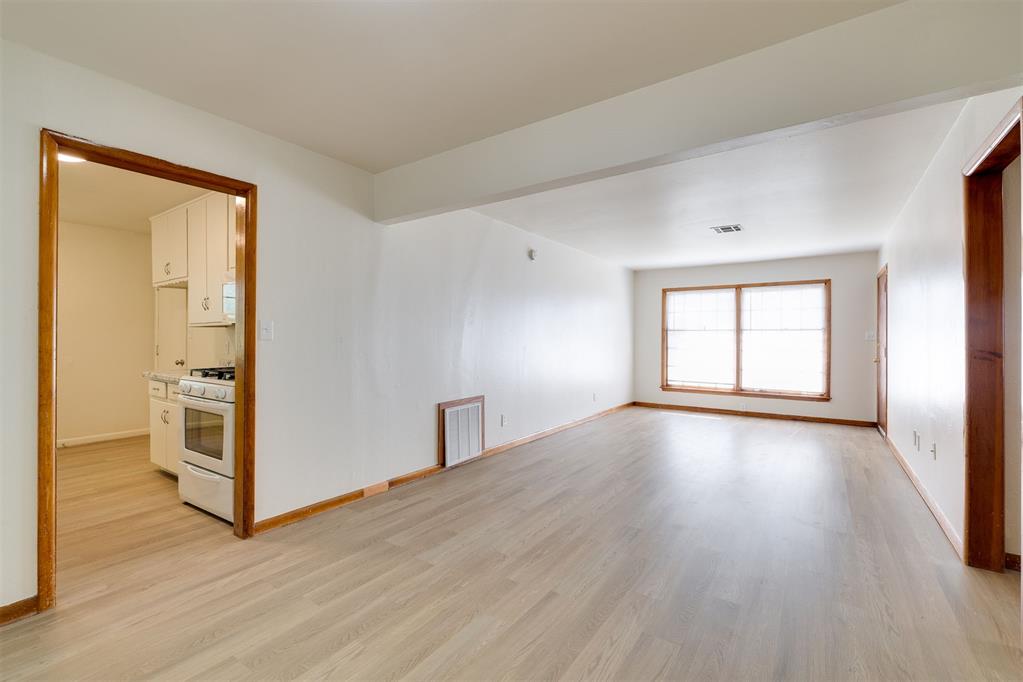 1501 Sw 66th Street Property Photo 8