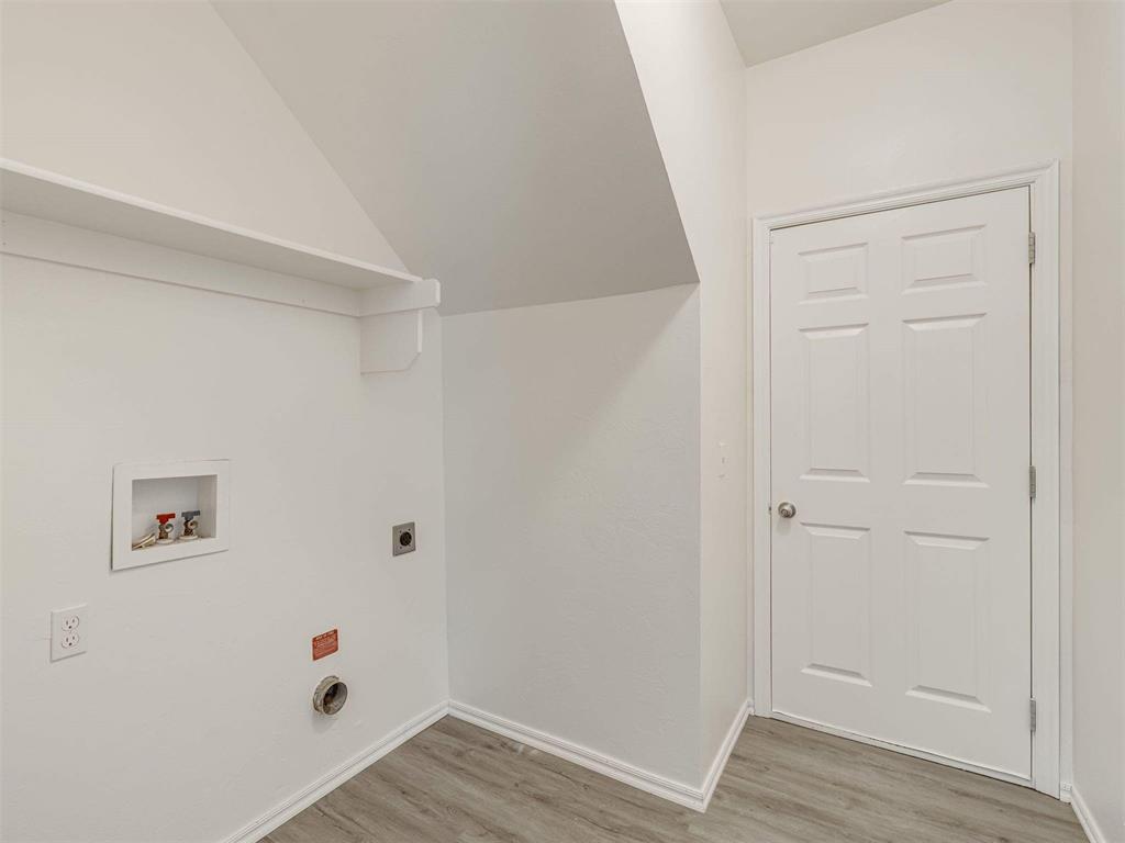 10225 Hidden Village Drive Property Photo 10