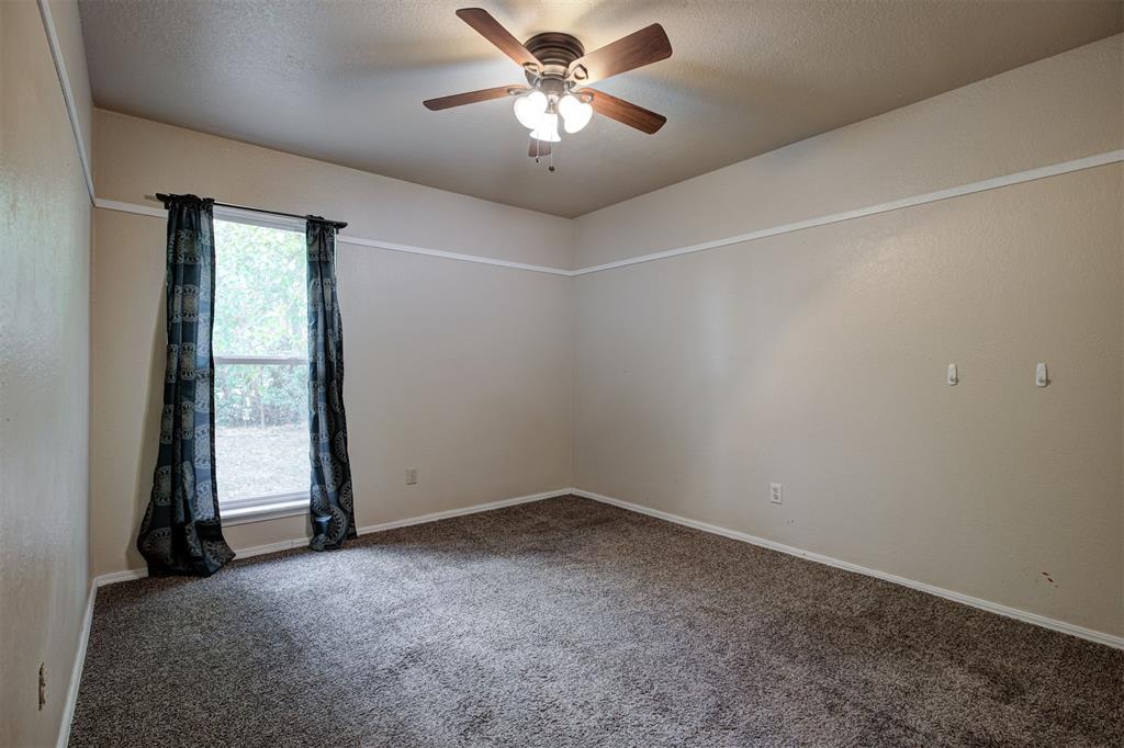 3300 N Meadowood Drive Property Photo 23