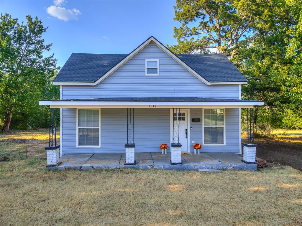 1214 E Harrison Avenue Property Photo 1