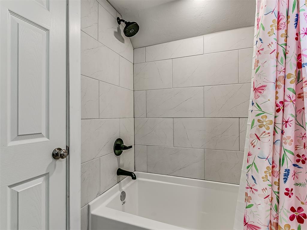 1214 E Harrison Avenue Property Photo 43