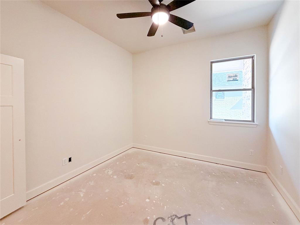 1916 Paseo Place Property Photo 11