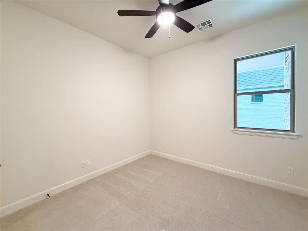 1916 Paseo Place Property Photo 17